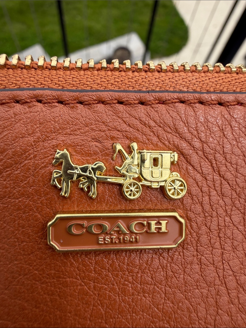 Coach Tan Leather Zip Wristlet with Gold Hardware and theme park themed bag tag - Picture 4 of 7